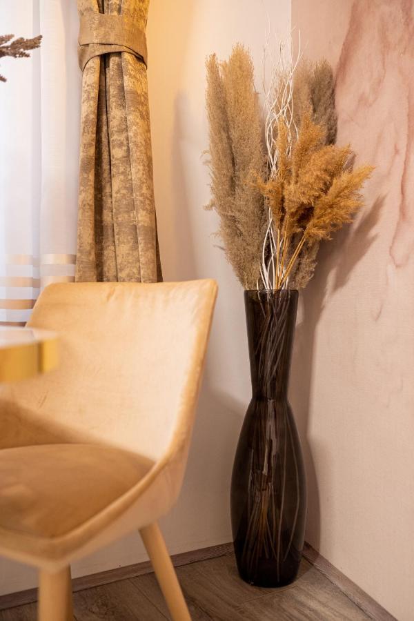 Cosy&Private,30Sec Walk To Mainsquare, Heart Of Zagreb Apartment Luaran gambar